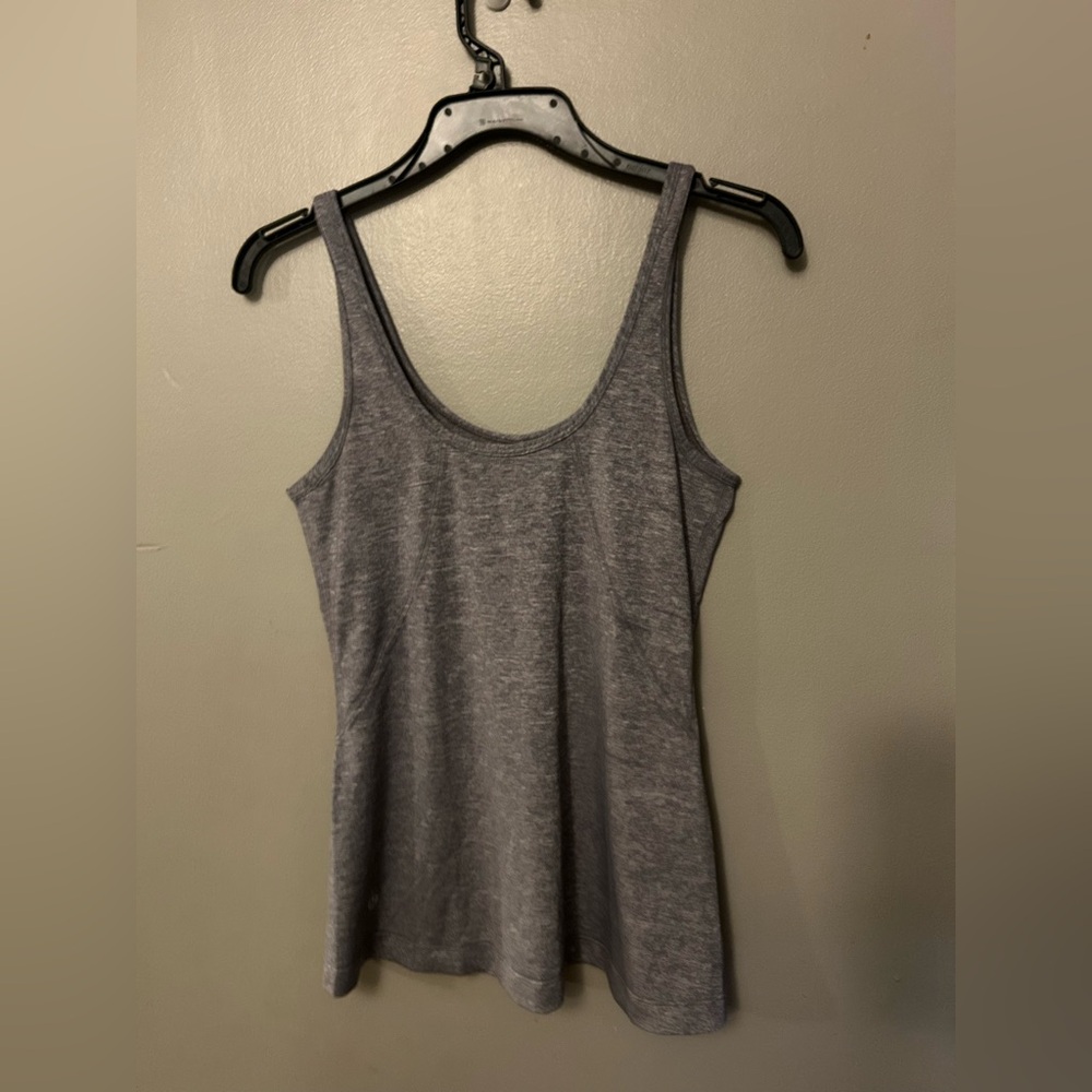 Lululemon Shirt - gray heather “Back at it Tank” - Picture 4 of 8